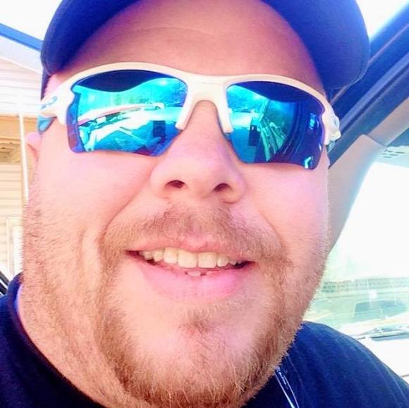 Meet your Posher, Brandon - Picture 1 of 1